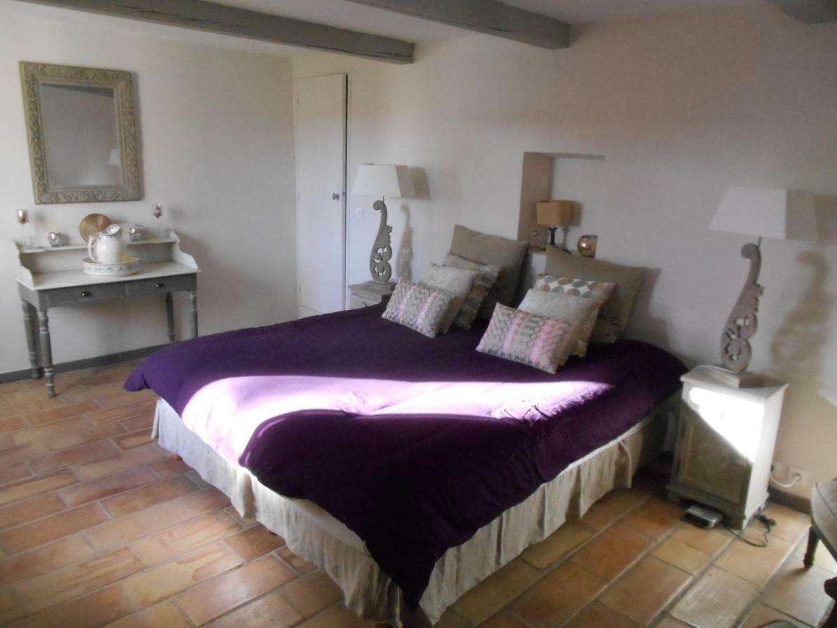 Le Mas De Roussillon Bed & Breakfast *